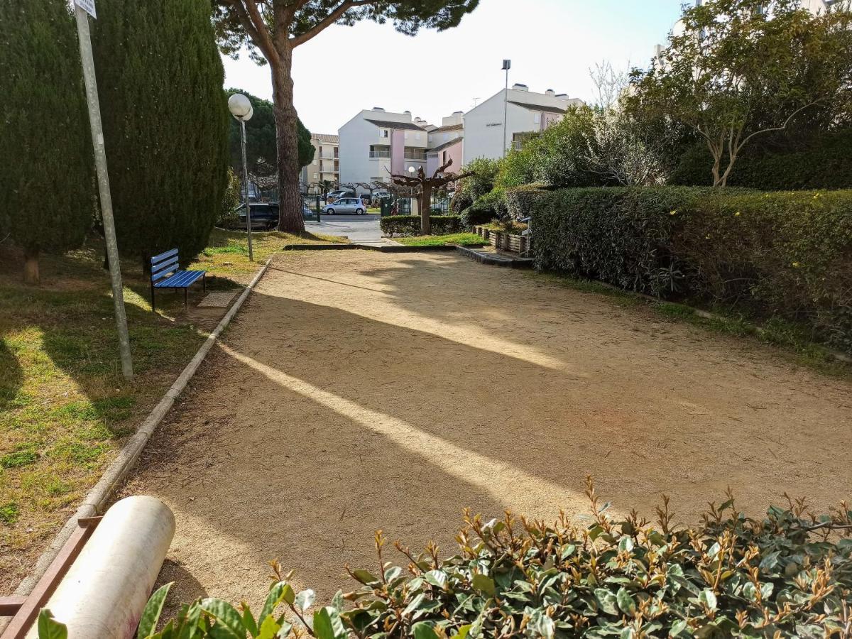 Studio Avec Piscine - Proche Mer - 27M2 Le Grau-du-Roi Exterior photo